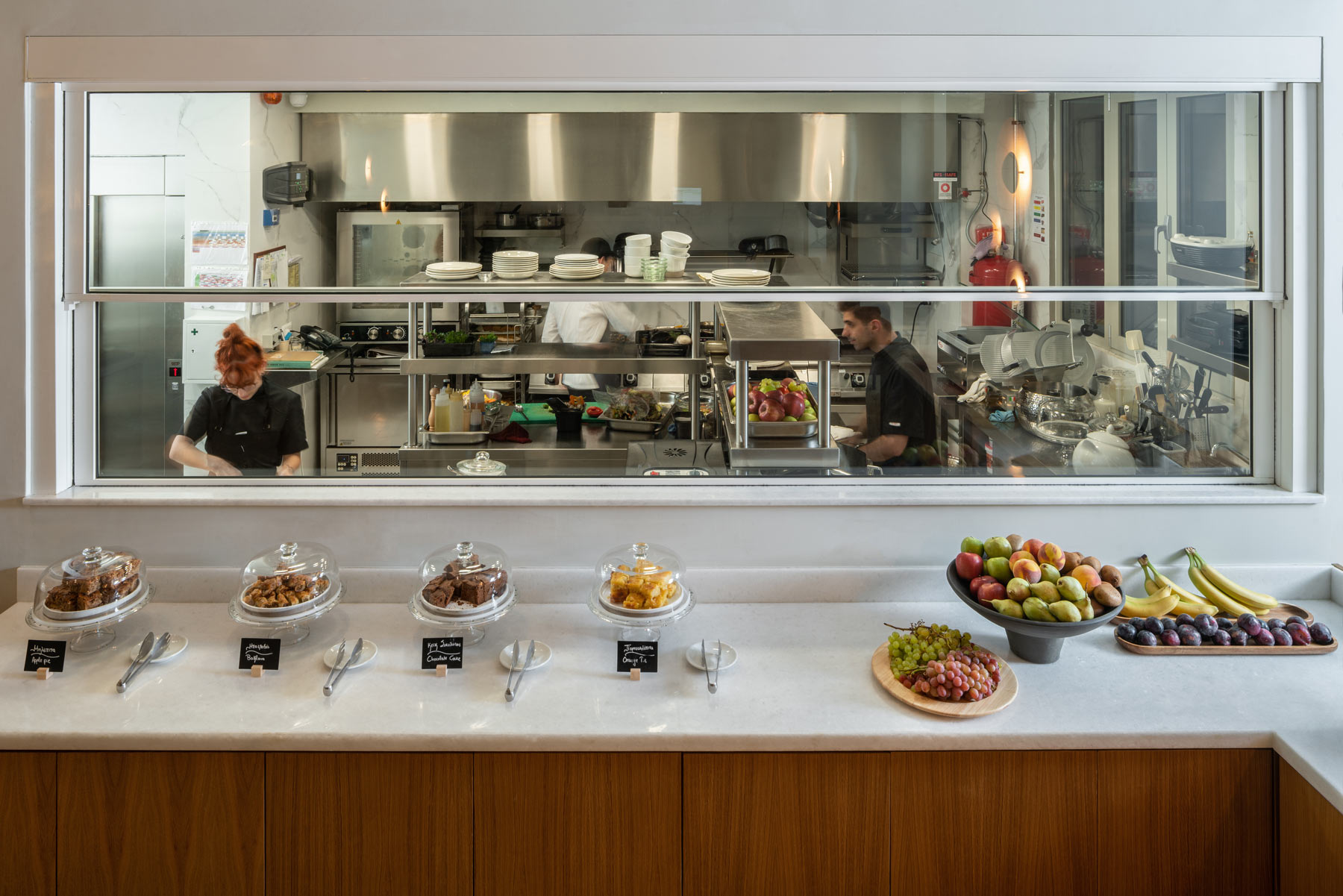 rooof garden athens bc coco mat hotels 01